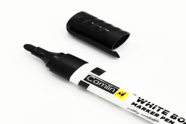 WHITE BOARD MARKER BLACK