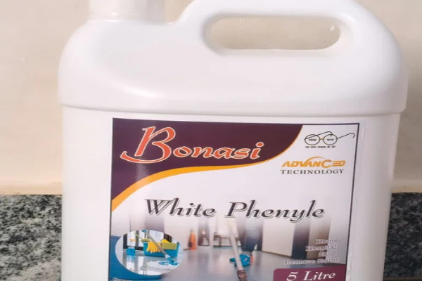 White Phenyl 5 Ltr.